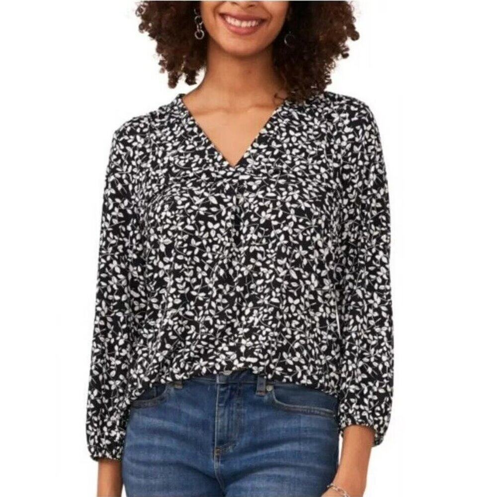 2/$30 Two by Vince Camuto Floral Print V Neck Top Black White Large #A0582 TRB3